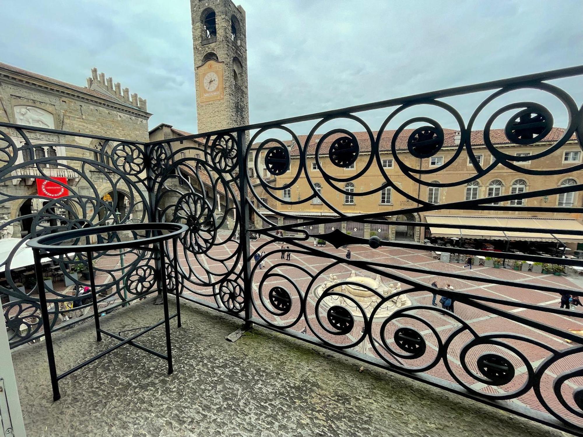 Best View Boutique Apartments Bergamo Luaran gambar